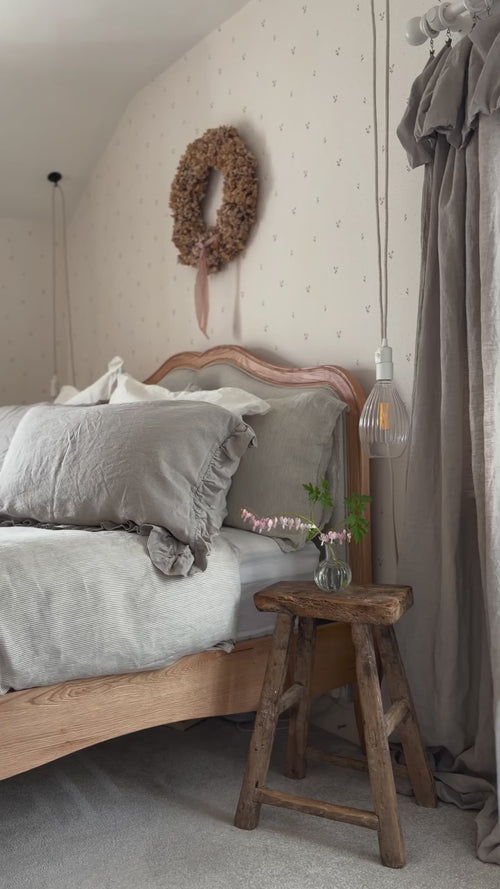 Grace wallpaper in customer's bedroom.